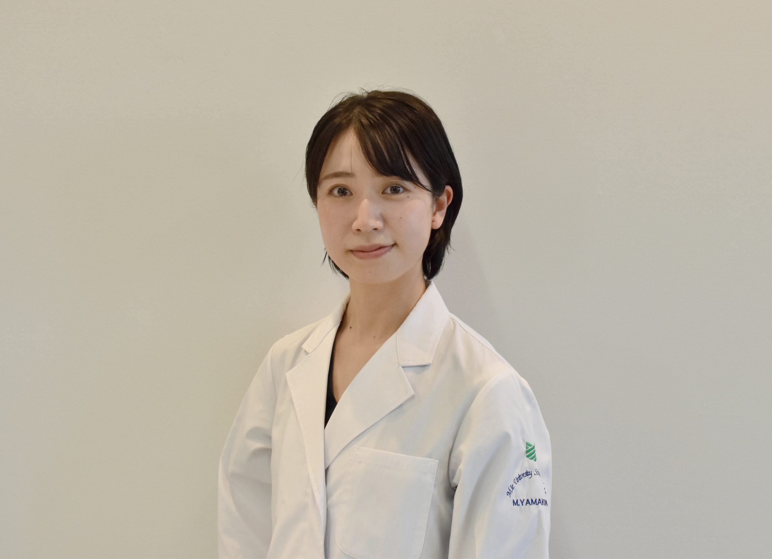 山川 真由子